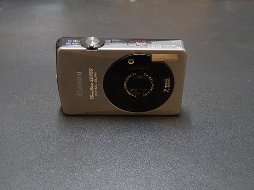Canon powershot sd750 - canon,