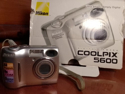 Nikon coolpix 5600 fotocamera - nikon,